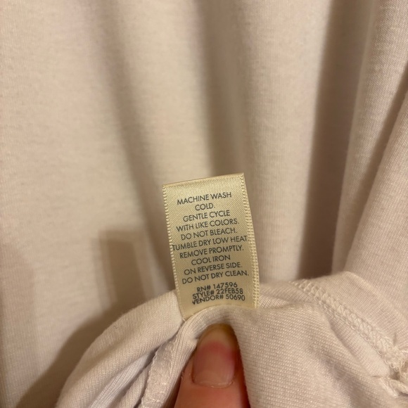 Women’s White BKE Turtleneck / Layering top, Size L / Large. Soft & Stretchy! - Picture 7 of 7